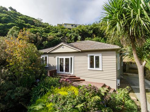 14 Tobruk Street, Karori
