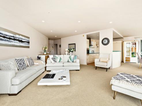 25 Waterside Crescent, Gulf Harbour