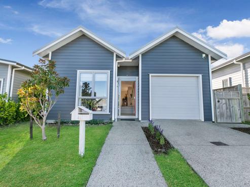 46 Cape Cod Drive, Gulf Harbour
