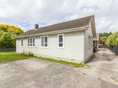12B Naenae Road, Naenae