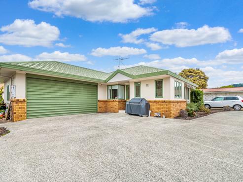 18 Kowhai Park Road, Maunu