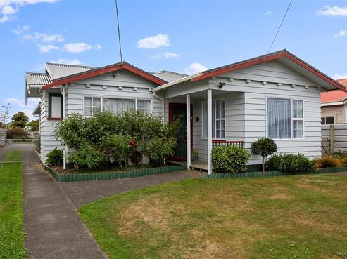 12 Vogel Street, Hawera