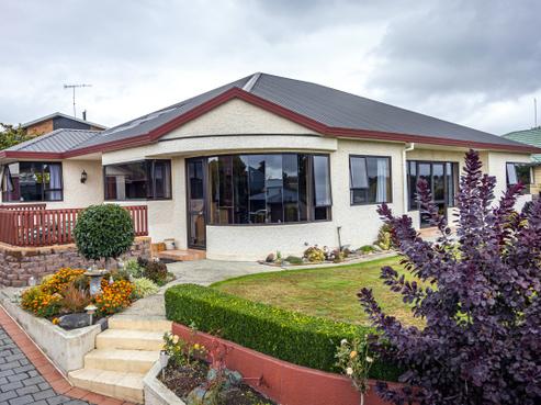 71 Temple Crescent, Gleniti