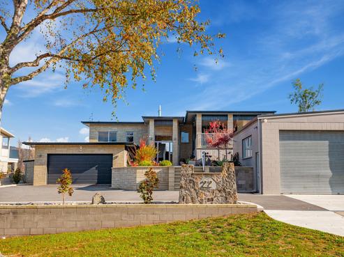 22 Marina Terrace, Kinloch