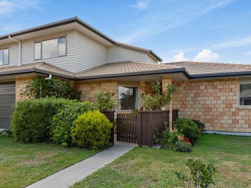 47/64 Kawaha Point Road, Kawaha Point