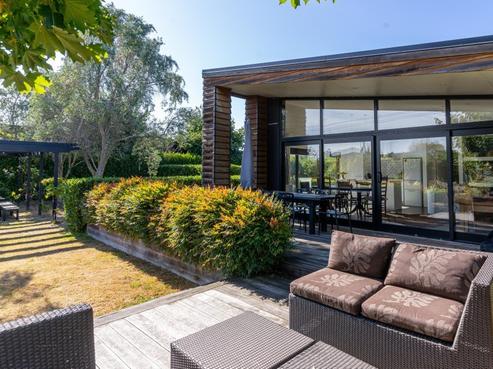 4 Burgundy Drive, Martinborough