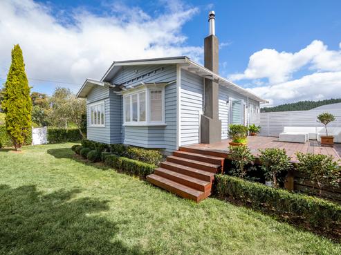 1 Queen Street, Riverhead