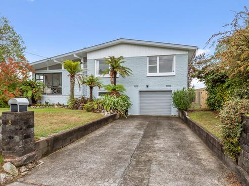 8 Darroch Street, Fairy Springs