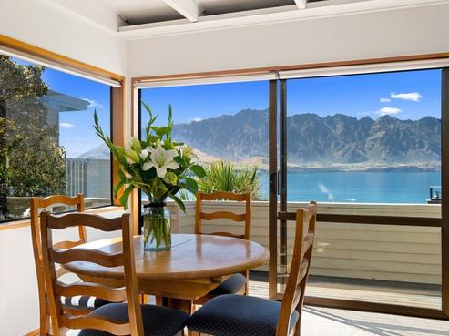 22A Richards Park Lane, Fernhill/Sunshine Bay