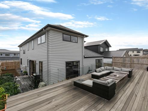 21 Thistle Close, Beachlands