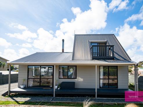 8 Kina Street, Tangimoana