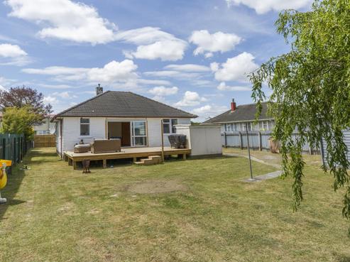 22 Edinburgh Street, Feilding