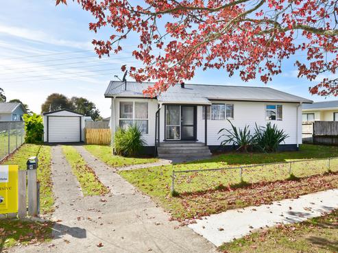 8 Caesar Roose Place, Huntly
