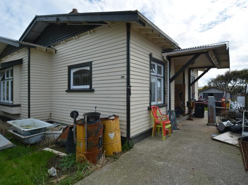 166 Dalrymple Street, Strathern