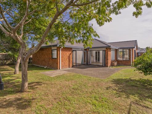 34 Cholmondeley Crescent, Whitianga