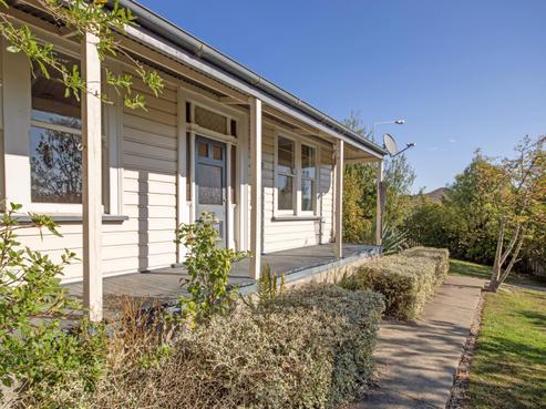 52 Luxmoore Road, Waimataitai