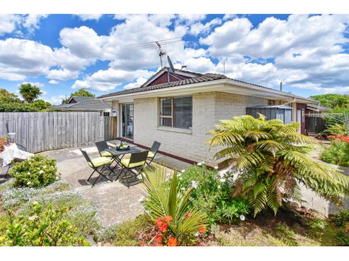 5/54 Moore Street, Howick