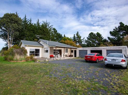 110 Taieri Mouth Road, Brighton