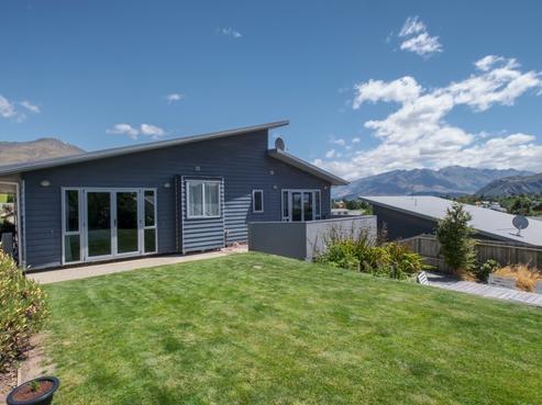 99 Kings Drive, Wanaka