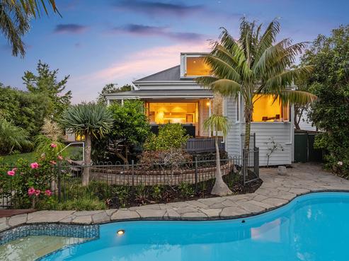 55 Western Springs Road, Morningside