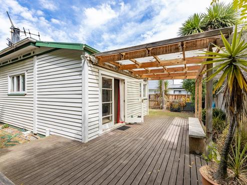 51 Cadogan Street, Sydenham