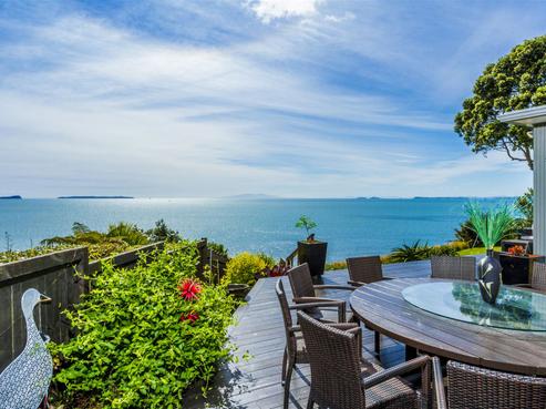 2 Cliff Road, Torbay