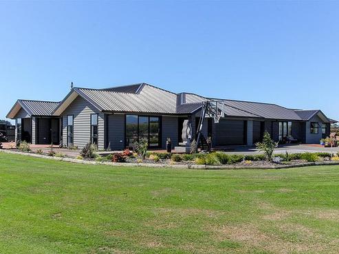 219 Waitara Road, Waitara
