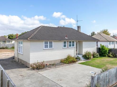 31 Douglas Crescent, Fairfield