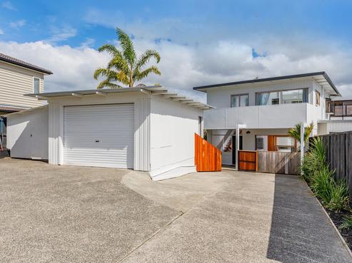 2/29 Carlisle Road, Torbay