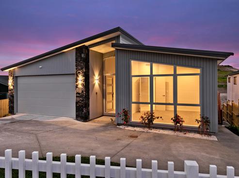 7 Maka Terrace, Orewa