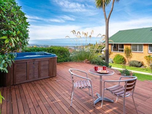 12 Durham Street, Mornington