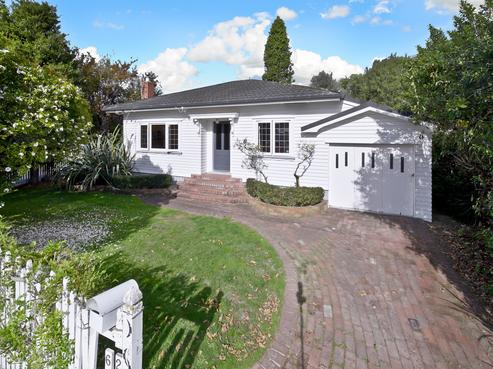 62 Wellington Street, Hamilton East
