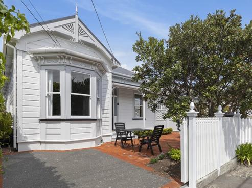18 Buick Street, Petone