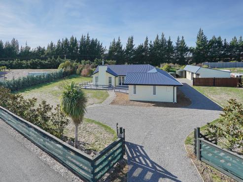 2/15 Thornton Close, Leithfield