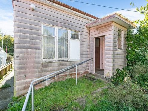 16 Duppa Street, Berhampore