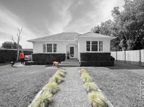 49 Cambridge Road, Riverhead
