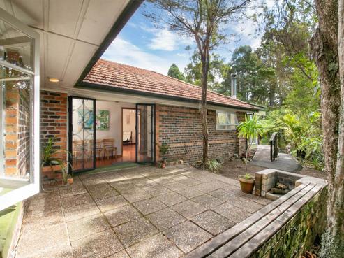 15 Tanekaha Road, Titirangi