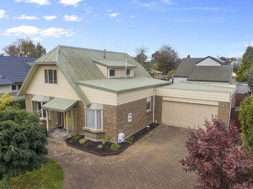 13 Hastings Place, Hamilton Lake