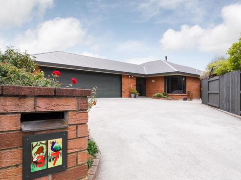 37 Jefferson Crescent, Milson