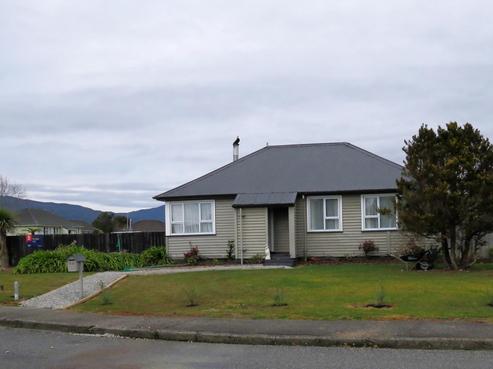 72 Rintoul Street, Westport