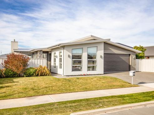 46 Aroha Street, Pegasus
