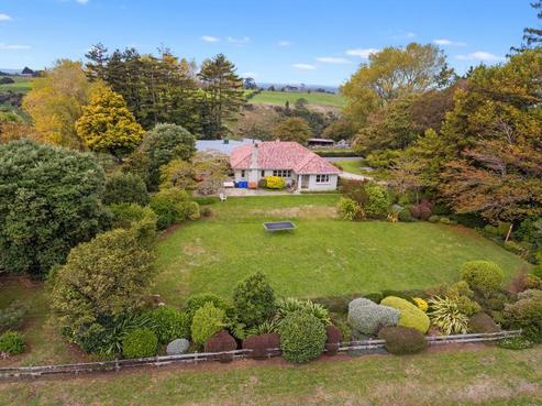 205 Maunga Road, Pukeatua