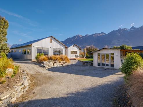 10 Birchdale Place, Glenorchy