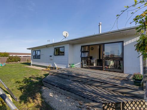 37 Lowes Place, Solway