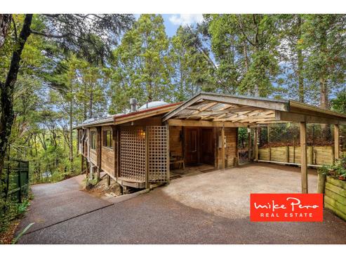 4 Arama Avenue, Titirangi