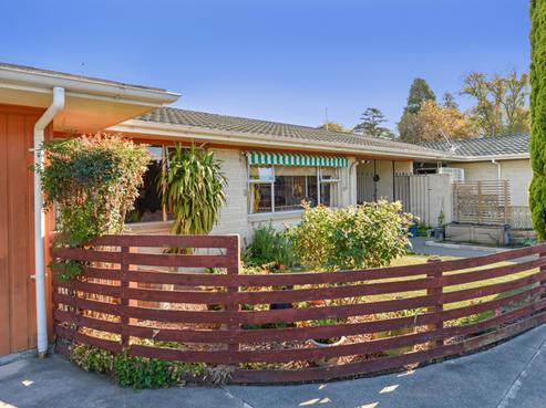 2/628 Nelson Street North, Hastings