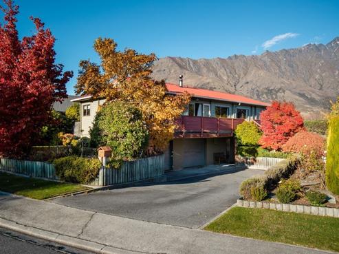 58 Remarkables Crescent, Frankton
