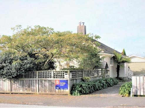 147 Derby Street, Westport