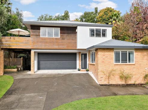 11 Emlyn Place, Torbay
