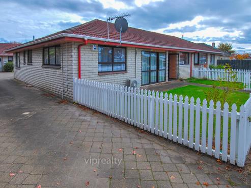 15A Ruihi Street, Victoria